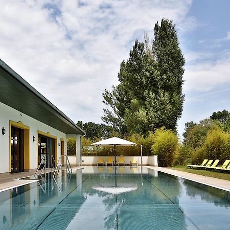 בלטונפנבש Hubertus Hof Landhotel מראה חיצוני תמונה
