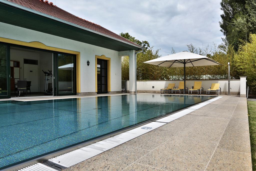בלטונפנבש Hubertus Hof Landhotel מראה חיצוני תמונה