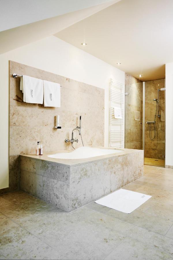 בלטונפנבש Hubertus Hof Landhotel מראה חיצוני תמונה